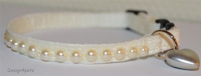 creme velvet breakaway handmade cat collar